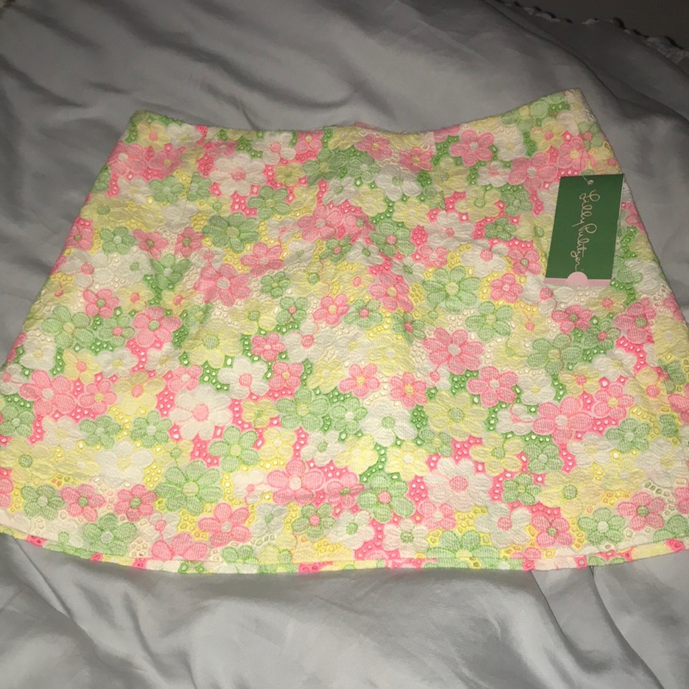 lilly pulitzer floral skirt. NWT